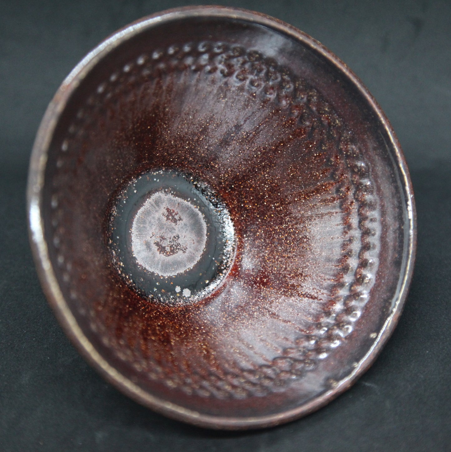 Bol lustre pourpre sur terre blanche - motif fleurs de vie