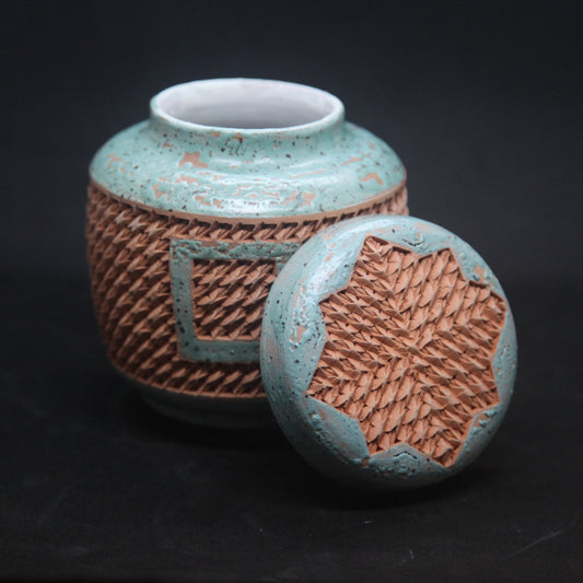 Deepwater blue tea box on red clay - braiding pattern