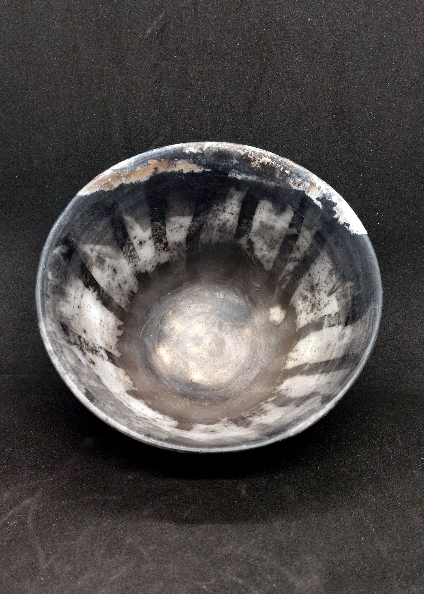 Red and black bowl - mother of pearl effects