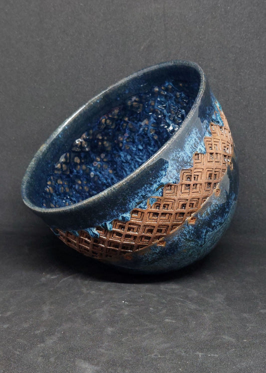 Blue bowl on red clay - Scottish pattern