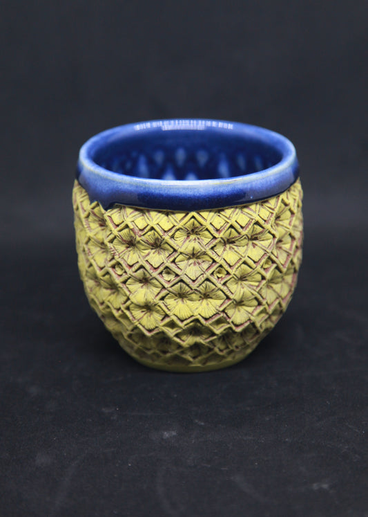 Blue bowl on red clay, yellow engobe - hydrangea motif